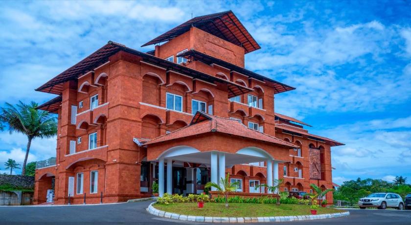 Kumbanad Heritage Hotel