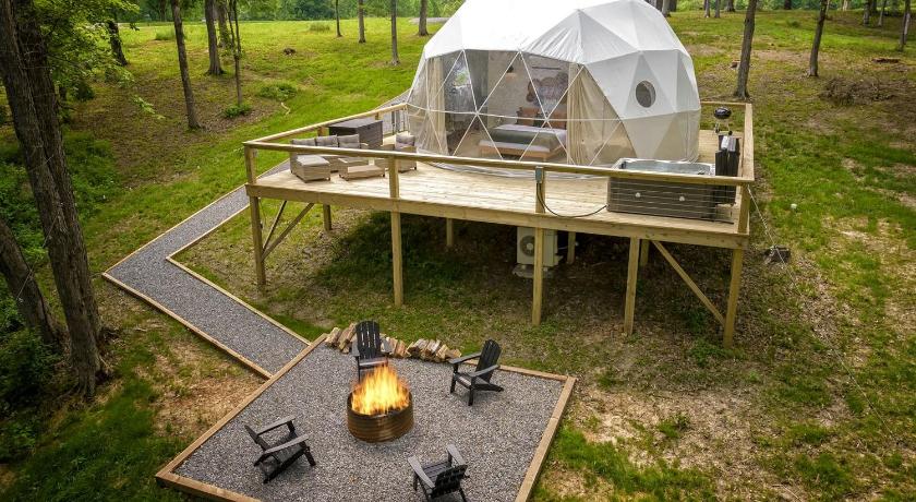 골콘다 Amazing Pure Glamping Secluded Dome with Hot-tub in Grantsburg, Illinois 4성급 숙소 객실