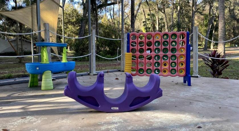 邓迪丁 Outstanding Cottage with Barbecue and Fire Pit in Dunnellon, Florida 3星级 住宿 设施