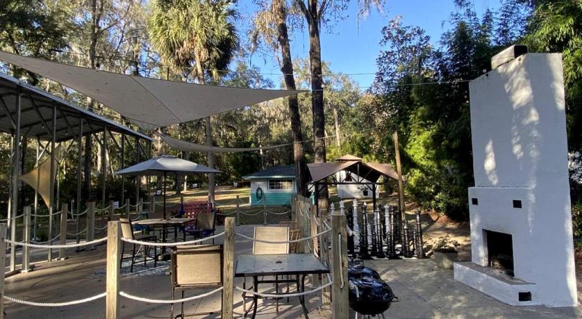 邓迪丁 Outstanding Cottage with Barbecue and Fire Pit in Dunnellon, Florida 3星级 住宿 客房