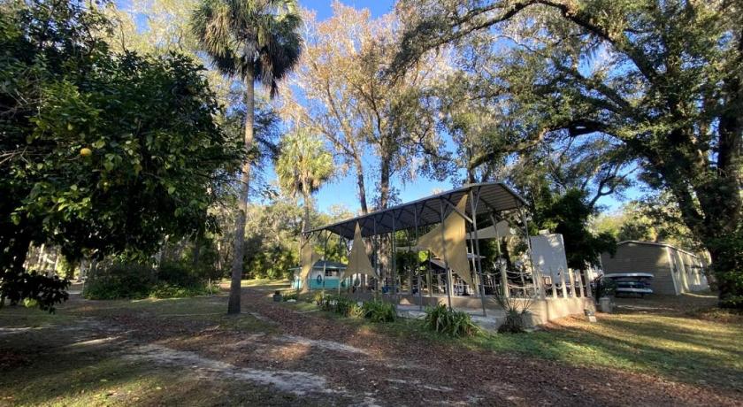 邓迪丁 Outstanding Cottage with Barbecue and Fire Pit in Dunnellon, Florida 3星级 住宿 外观