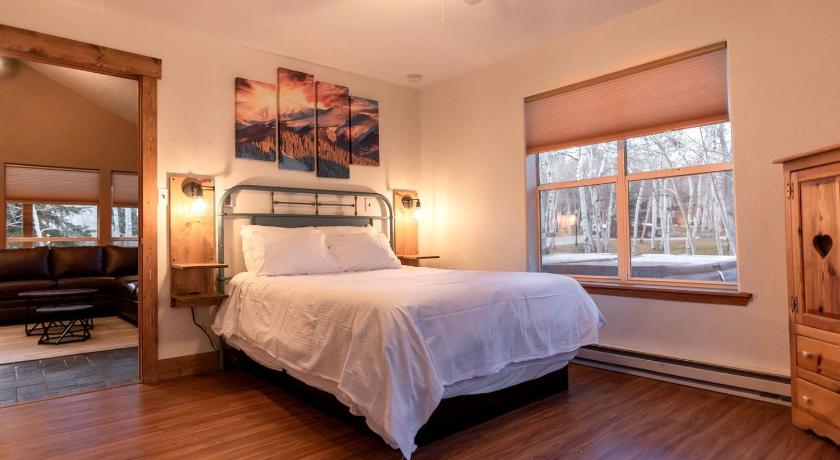 메이즈빌 (CO) Woodland Camping Cabin for Biking near Arkansas Hills Trail in Colorado 3성급 숙소 수영장