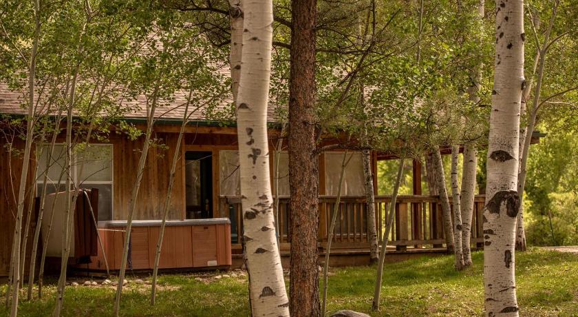 메이즈빌 (CO) Woodland Camping Cabin for Biking near Arkansas Hills Trail in Colorado 3성급 숙소 객실