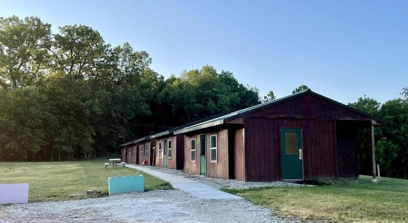 콜롬버스 정션 (IA) Wonderful Cabin that Sleeps 12 near the Cedar River in Letts, Iowa 2성급 숙소 객실