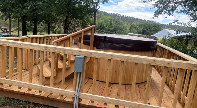 타오스 (NM) Studio Cabin Suite on Organic Farm Stay near Taos, New Mexico 3성급 숙소 외관
