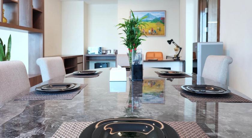 Makassar UNHAS HOTEL & CONVENTION 4-Star Hotel restaurant