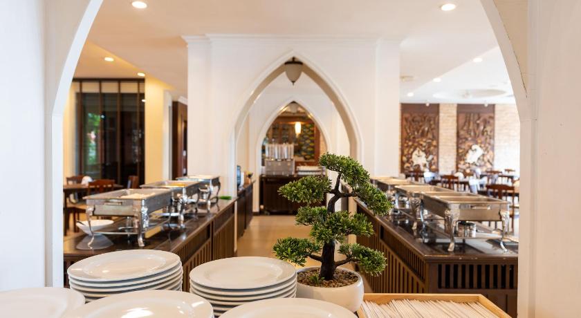 パタヤ Sunday Chateau En Ville - Pattaya 4つ星 ホテル スイート