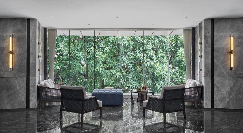 Lavande Hotel Guangzhou Beijing Road Pedestrian Street Haizhu Square Metro Station – Guangzhou (Canton), IA