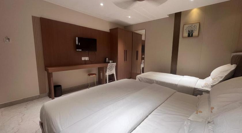 GIRI COMFORT - image 13