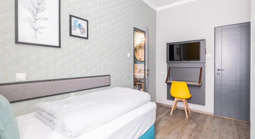 Image of 1 Single Cosy 0