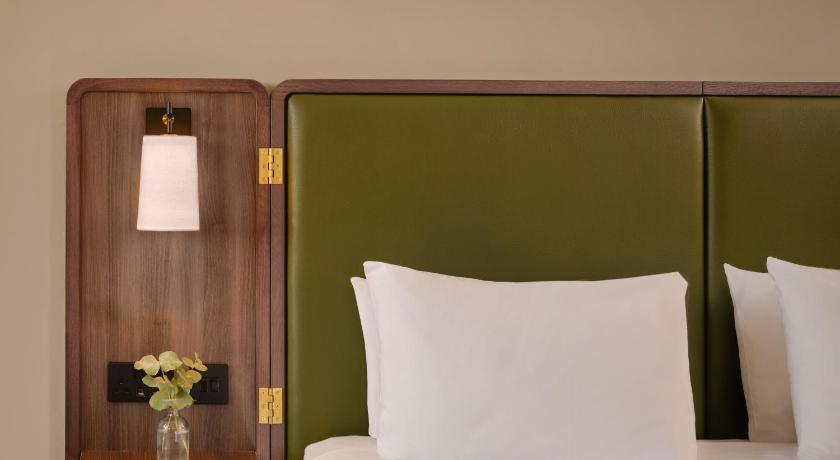 Image of Classic Room,  1 Wee Double Bed 11