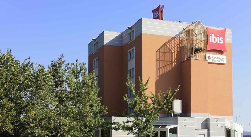 Hotel ibis Lyon Sud Chasse sur Rhone
