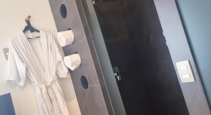 Image of Single Room 4