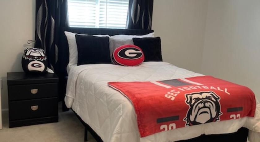 Athens (GA) Lucky Dog Athens, GA 4-Star Accommodation room