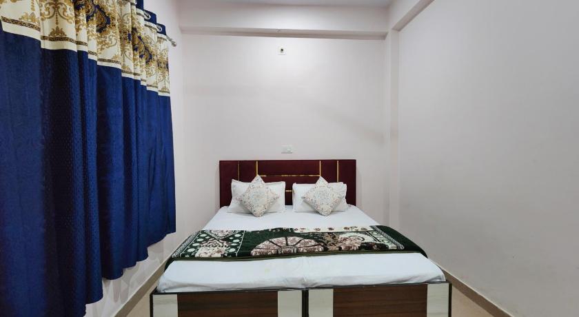 프라그푸르 Thakur Guest House 4성급 호텔 스위트룸