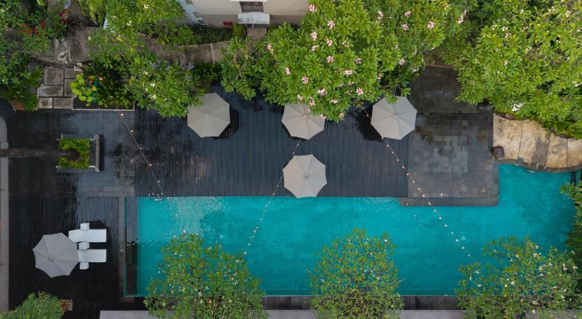 バリ HARRIS Hotel & Residences Sunset Road 4つ星 ホテル 眺望