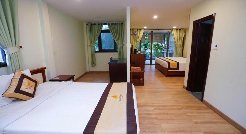 Image of Deluxe Family Suite 0