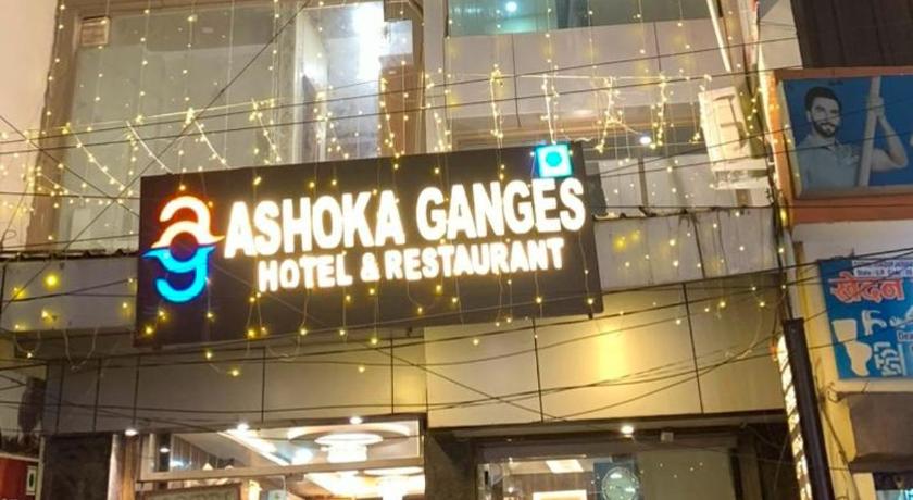 Hotel Ashoka Ganges – Varanasi, VA