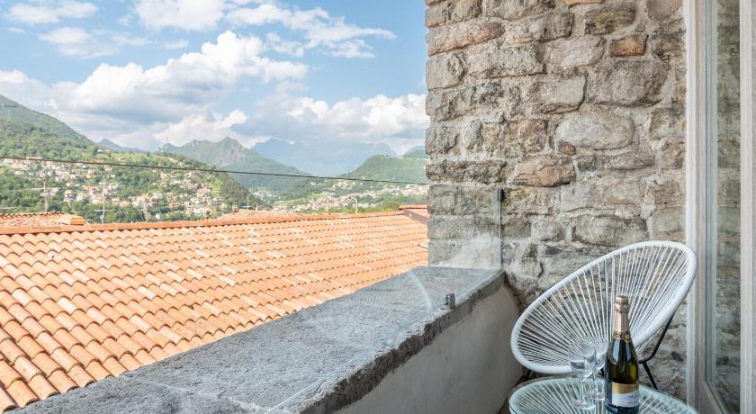 Stabello Tower View& Hot tub Experience