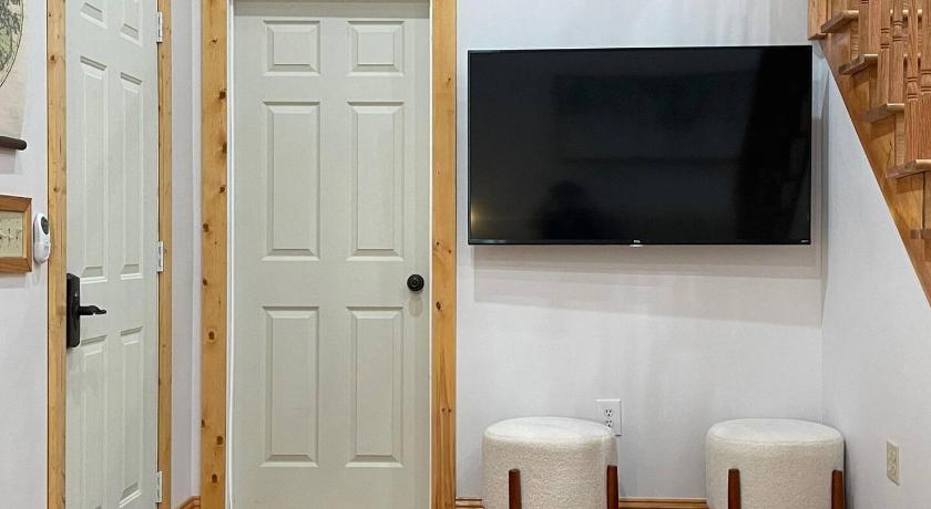 맥민빌 (TN) Light And Bright Cabin Close To Pates Ford Marina 4성급 숙소 레스토랑