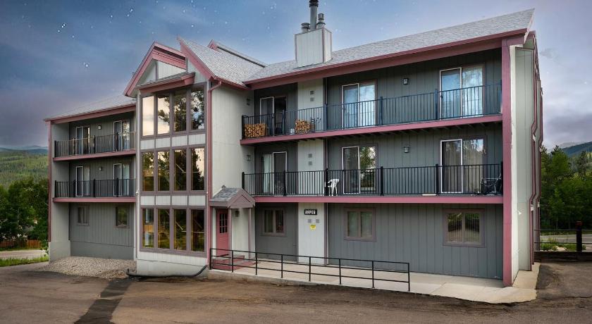 Winter Park (CO) 10 min to Resort! Amazing Views & Sauna! 4-Star Accommodation amenity