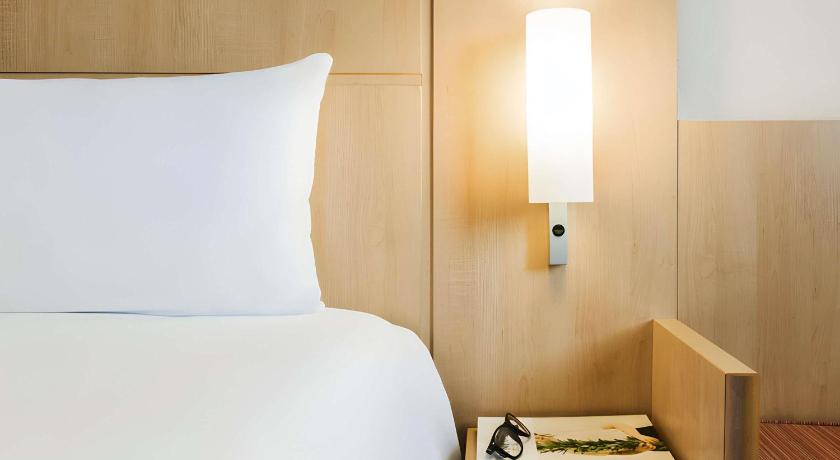 Image of Accessible Double room with 1 double bed 0