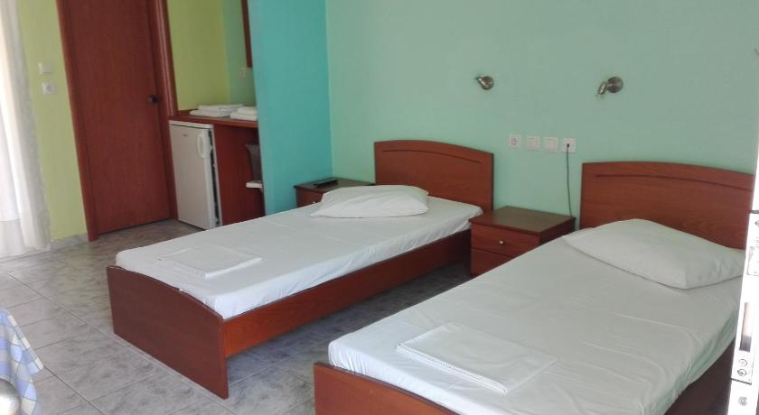 Familia Hotel photo