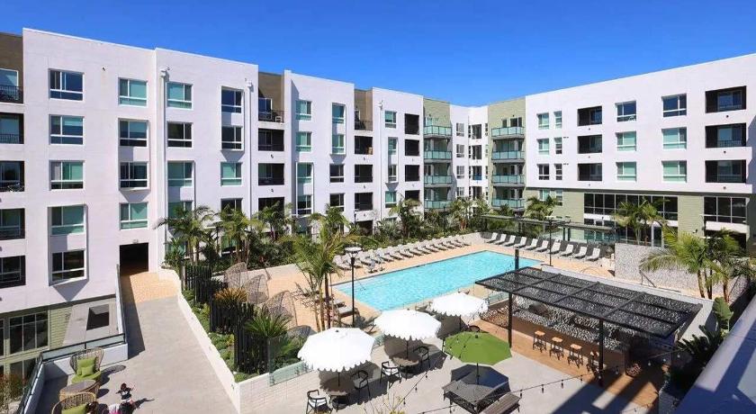 산타아나 (CA) Urban Chic Home 10 Min from Disneyland With Pool & GYM 5성급 숙소 부대시설