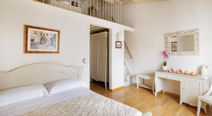 Image of Suite family 7