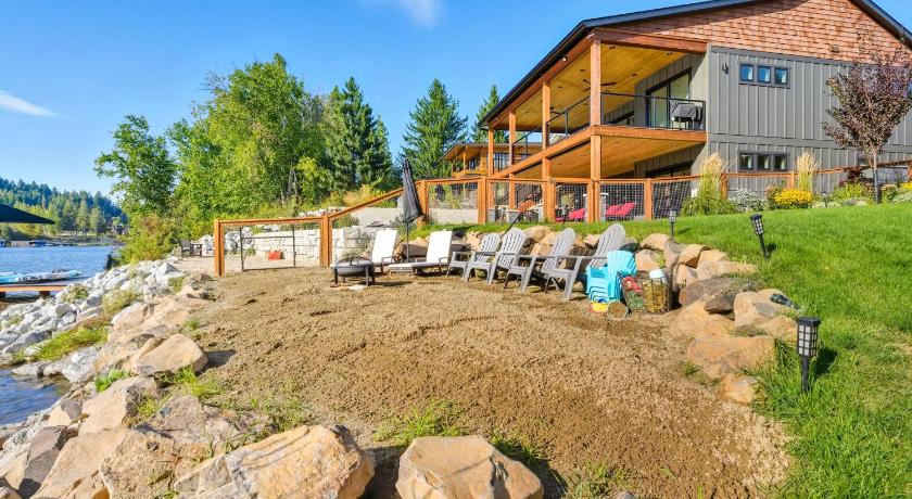 세이글 Baby Birch Banks Guest House on Lake Pend Oreille 4성급 숙소 레스토랑