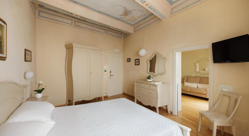 Image of Suite 3