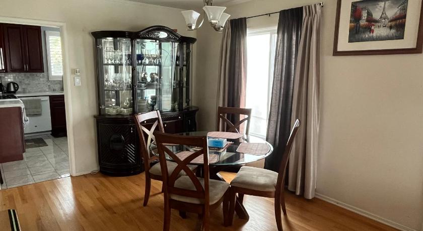 Facilities, 2 Bedroom House OR Private Studio near SF, SFSU and SFO in Sunset District 2 Bedroom House OR Private Studio near SF, SFSU and SFO