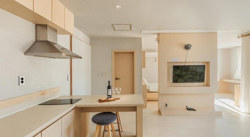 加平 Gapyeong Lukuel Spa Pension 3星级 民宿 大堂