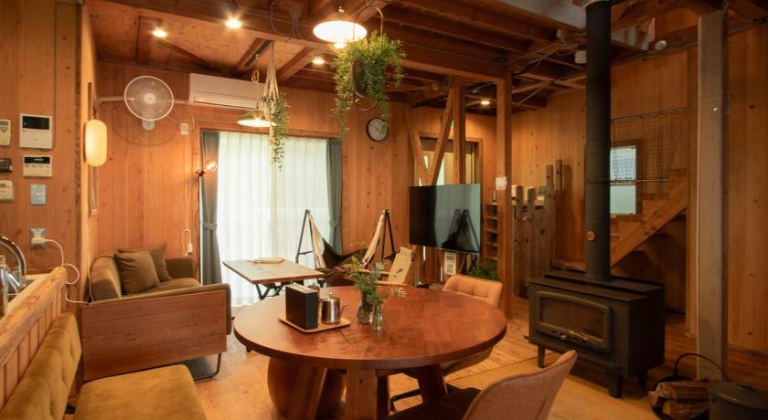 가마쿠라 葉山ヒュッゲ 4성급 숙소 레스토랑