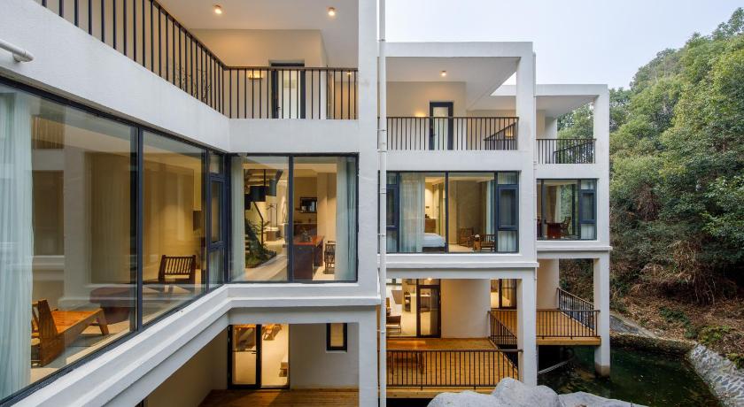 주장 / 구강 Floral Luxury Galaxy Valley B&B 호텔 로비