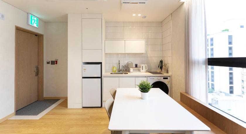 Seoul MSstay Myeongdong 3-Star Guesthouse exterior