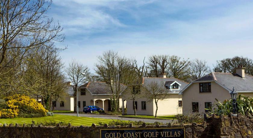 Gold Coast Holiday Homes Suites Apartment Dungarvan Deals