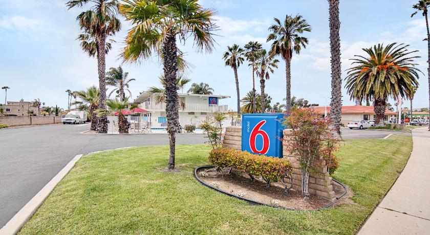 Motel 6-Ventura, CA - Beach