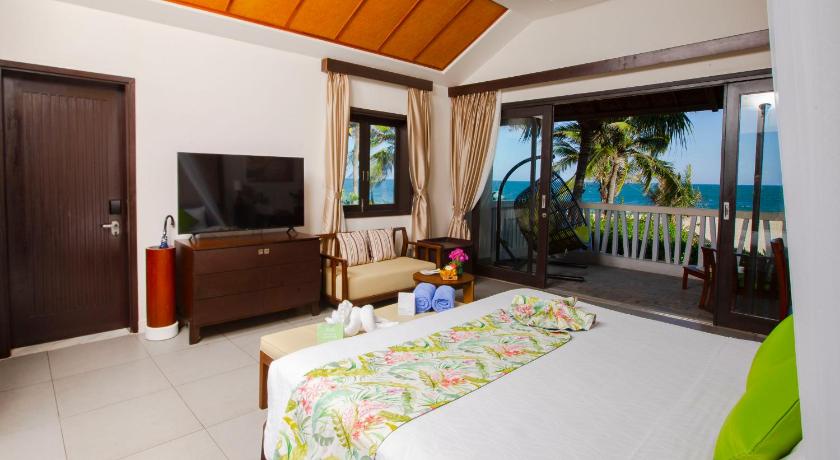 Image of Bungalow Beach Front 15