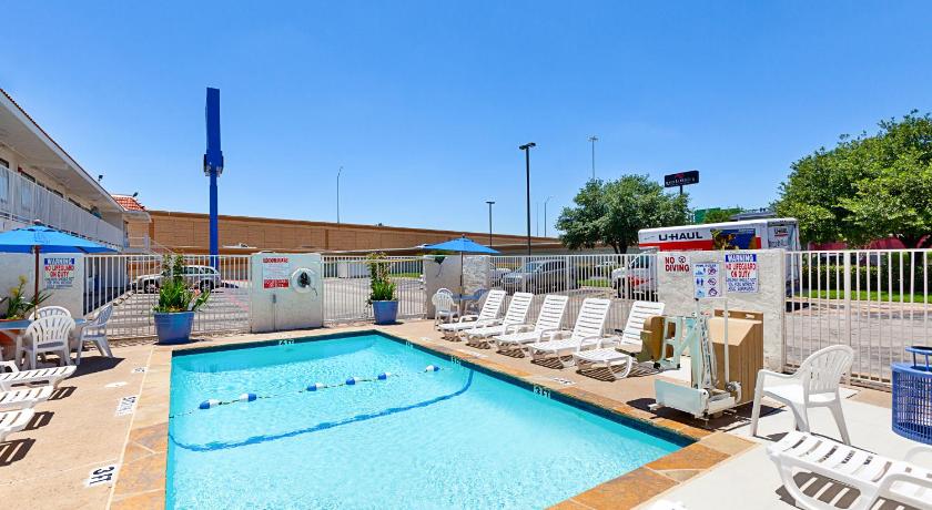 Motel 6-North Richland Hills, TX