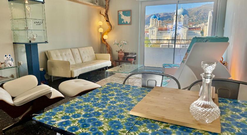 Seaside Retro Gem in the Heart of Karystos