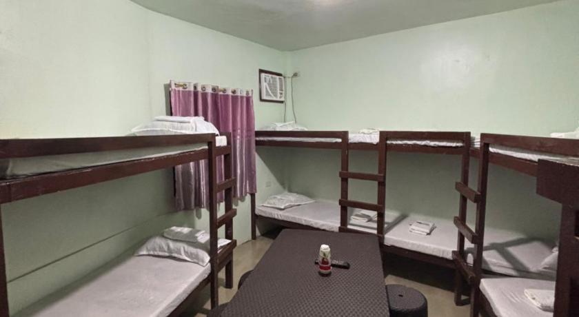 Mischa Hostel - image 32