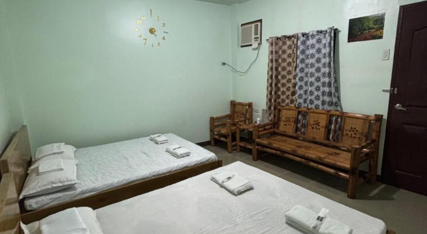 Mischa Hostel - image 30