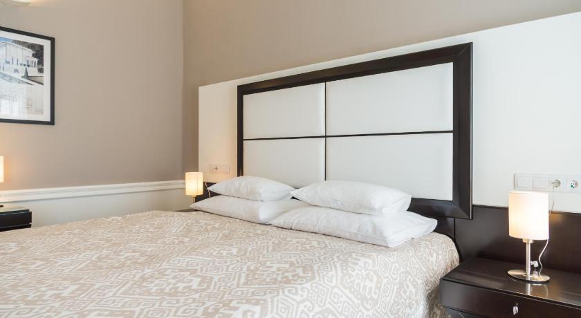 Image of Family Junior Suite 14
