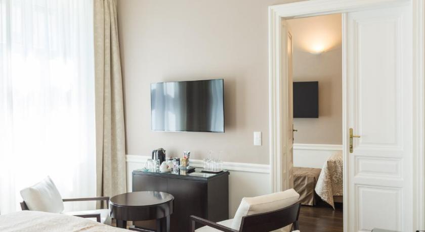 Image of Family Junior Suite 0