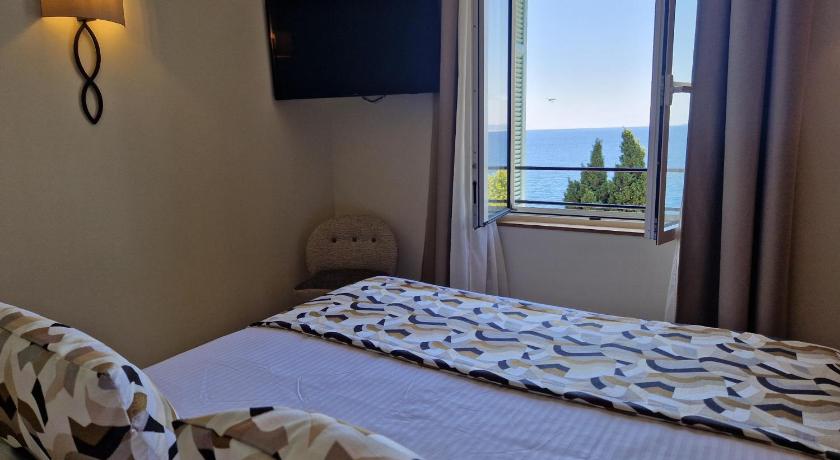 Image of Double Room with Sea View - Annex Building - access by stairs 5