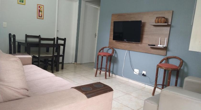 Silencioso para dormir e pertinho da praia para curtir - LA04