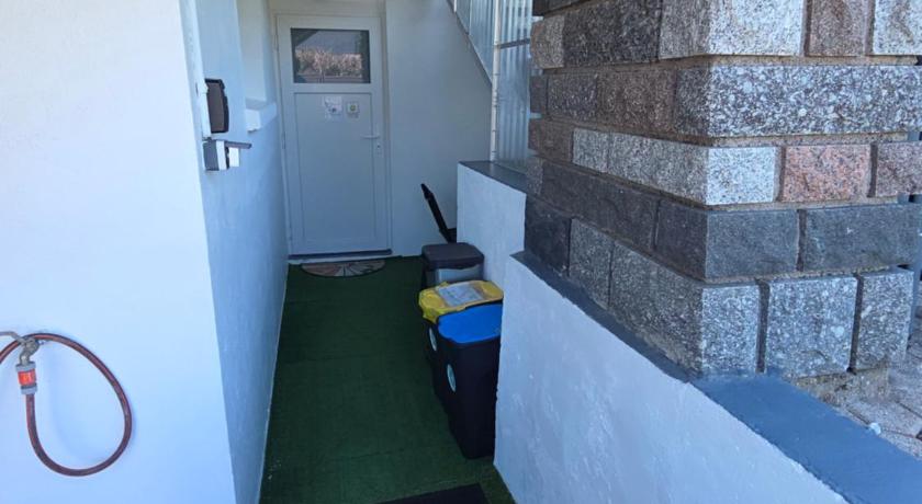 エピナル Appartement 2 pieces pres du lac de Bouzey 4つ星 シングルルーム 外観