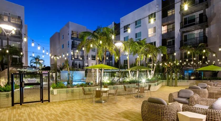 산타아나 (CA) Luxury Haven 10 Min From Disneyland With Pool & GYM 5성급 숙소 외관
