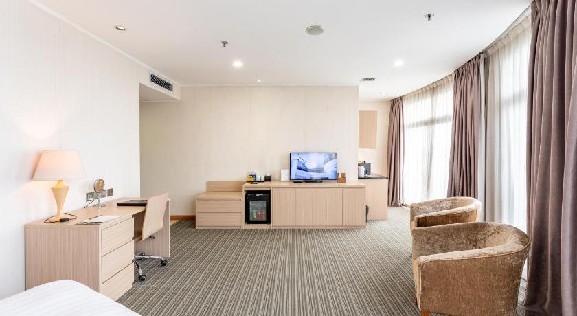 Image of Executive Double Room 6